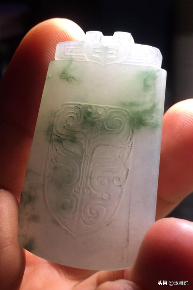 冰飘翡翠手镯图片糯冰种翡翠值钱吗-第3张图片-翡翠网 冰飘翡翠手镯图片糯冰种翡翠值钱吗-第3张图片-翡翠网