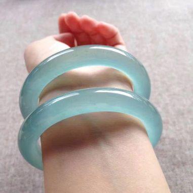 冰种油青翡翠图片油翡翠手镯-第6张图片-翡翠网 冰种油青翡翠图片油翡翠手镯-第6张图片-翡翠网