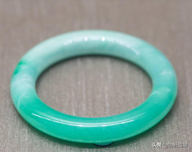 怎么养翡翠镯子,苏州傲芙翡翠手镯图片-第4张图片-翡翠网 怎么养翡翠镯子,苏州傲芙翡翠手镯图片-第4张图片-翡翠网