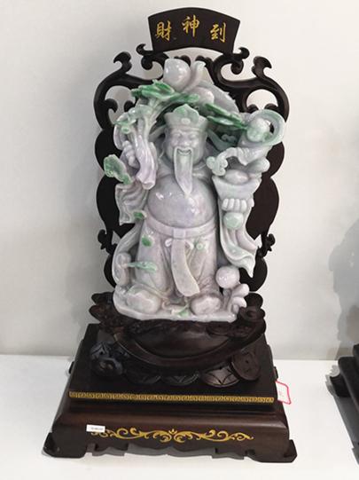 这个翡翠的价钱是多少辽宁翡翠价格-第2张图片-翡翠网