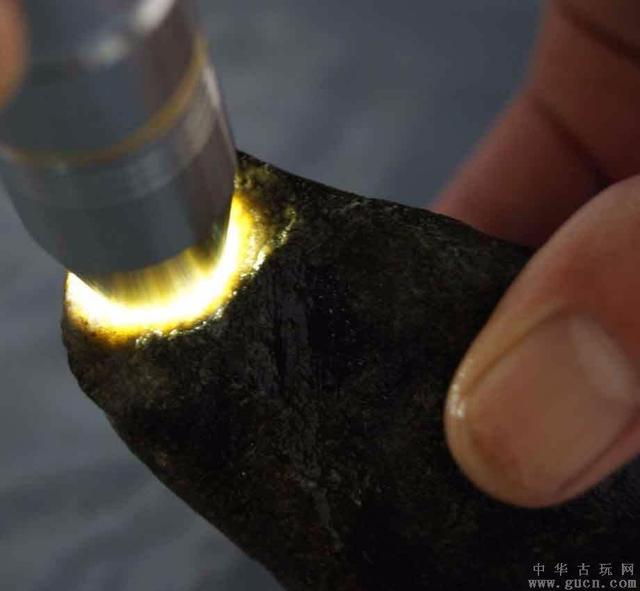 长沙玩翡翠原石的地方,湖南玉石原石-第6张图片-翡翠网 长沙玩翡翠原石的地方,湖南玉石原石-第6张图片-翡翠网