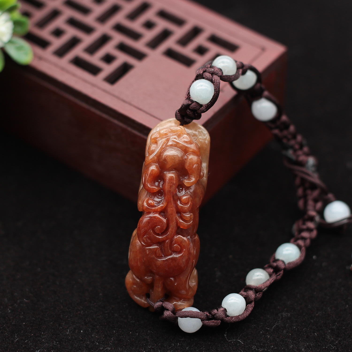 翡翠如意皮休手连价格呢的简单介绍-第1张图片-翡翠网 翡翠如意皮休手连价格呢的简单介绍-第1张图片-翡翠网