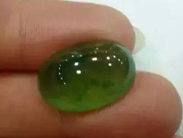 冰飘绿翡翠手镯图片,翡翠手镯绿了-第3张图片-翡翠网 冰飘绿翡翠手镯图片,翡翠手镯绿了-第3张图片-翡翠网