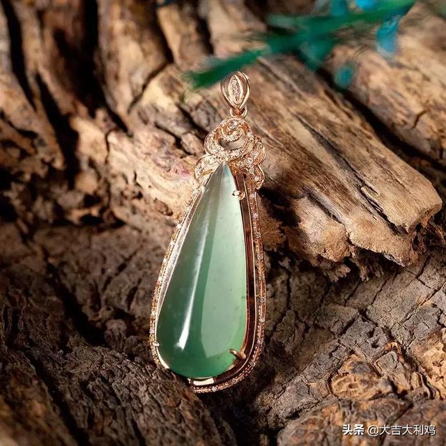 翡翠和和田玉的区别哪个贵,和田玉与翡翠的价格-第13张图片-翡翠网 翡翠和和田玉的区别哪个贵,和田玉与翡翠的价格-第13张图片-翡翠网