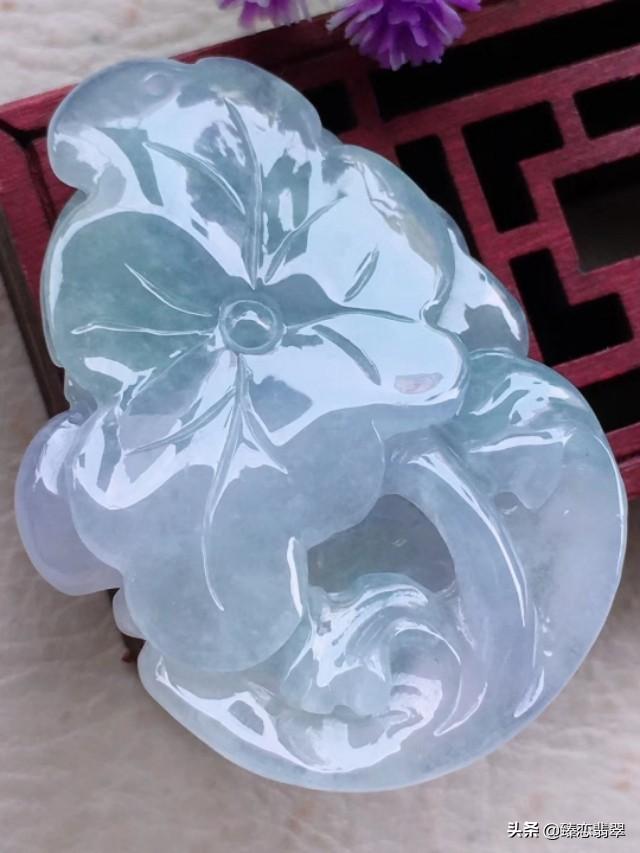 翡翠品相等级划分,翡翠等级划分标准图片a货-第4张图片-翡翠网 翡翠品相等级划分,翡翠等级划分标准图片a货-第4张图片-翡翠网