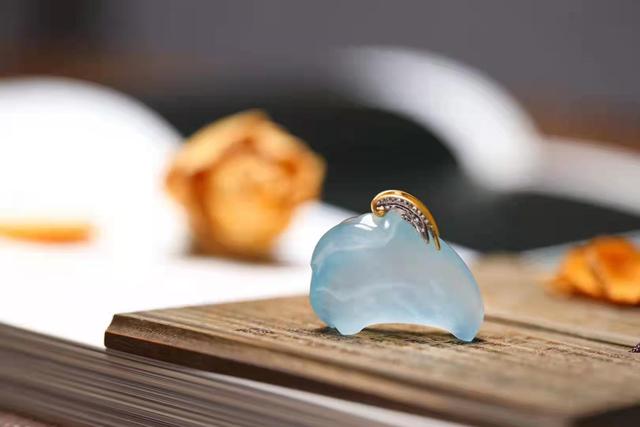 老坑玻璃翡翠手镯顶级老坑翡翠图片-第3张图片-翡翠网 老坑玻璃翡翠手镯顶级老坑翡翠图片-第3张图片-翡翠网