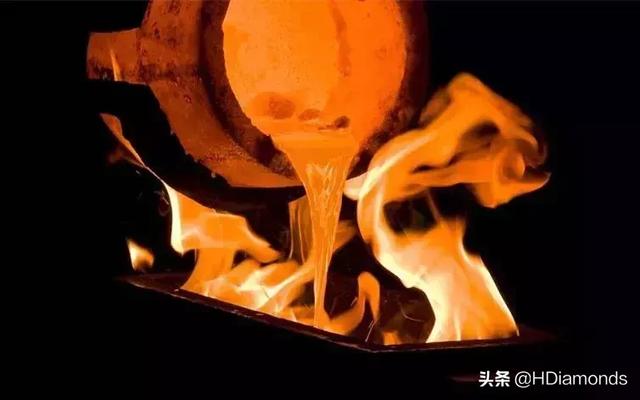 翡翠镯子报价翡翠2万元手镯-第4张图片-翡翠网 翡翠镯子报价翡翠2万元手镯-第4张图片-翡翠网