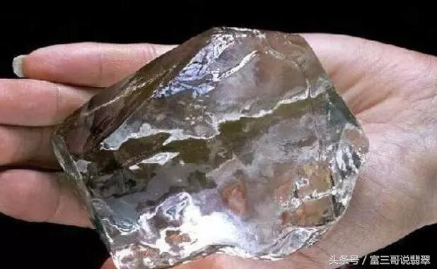 老翡翠与新翡翠的区别老翡翠1080克价格-第7张图片-翡翠网 老翡翠与新翡翠的区别老翡翠1080克价格-第7张图片-翡翠网