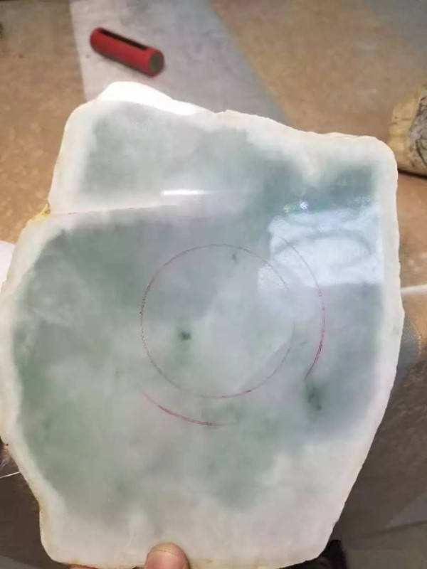 翡翠必须要懂的知识翡翠知识的培训资料-第4张图片-翡翠网 翡翠必须要懂的知识翡翠知识的培训资料-第4张图片-翡翠网