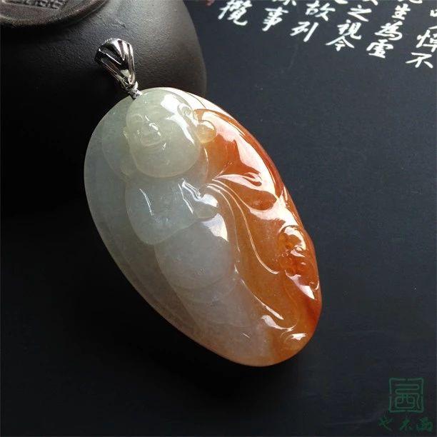 翡翠知识入门完整版绿翡翠,翡翠满绿好还是阳绿好-第4张图片-翡翠网 翡翠知识入门完整版绿翡翠,翡翠满绿好还是阳绿好-第4张图片-翡翠网