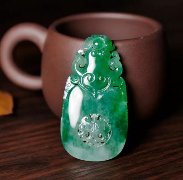 翡翠交易行话翡翠的价格行话-第4张图片-翡翠网 翡翠交易行话翡翠的价格行话-第4张图片-翡翠网