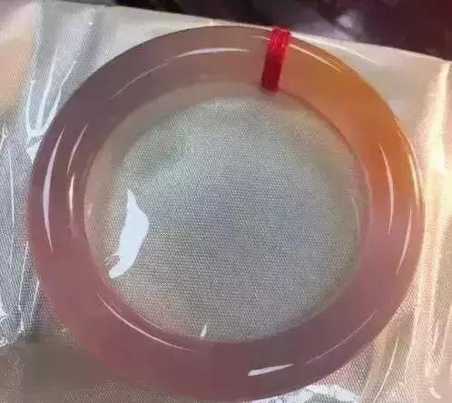 天然翡翠原石,高冰木纳翡翠原石价格-第11张图片-翡翠网 天然翡翠原石,高冰木纳翡翠原石价格-第11张图片-翡翠网