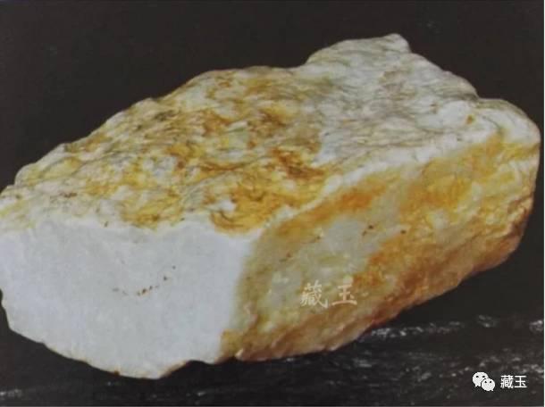 极品翡翠山料原石图片,翡翠山料色料-第13张图片-翡翠网 极品翡翠山料原石图片,翡翠山料色料-第13张图片-翡翠网