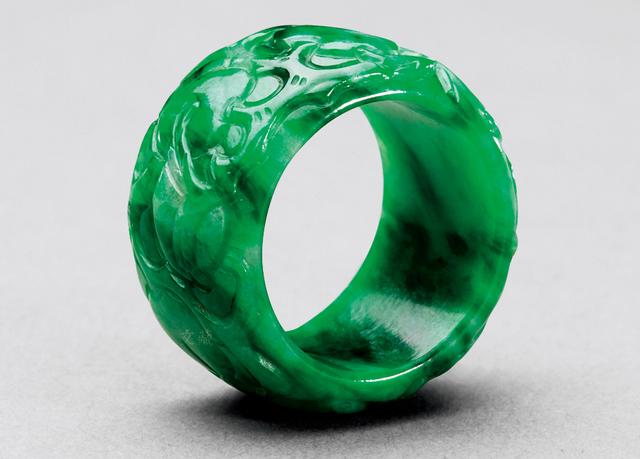 翡翠雕刻竹节手镯,一对7亿的翡翠手镯-第13张图片-翡翠网 翡翠雕刻竹节手镯,一对7亿的翡翠手镯-第13张图片-翡翠网