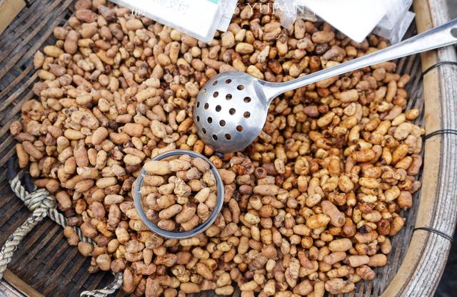 腾冲旅游攻略翡翠手镯,腾冲翡翠原石交易市场在哪里-第2张图片-翡翠网 腾冲旅游攻略翡翠手镯,腾冲翡翠原石交易市场在哪里-第2张图片-翡翠网