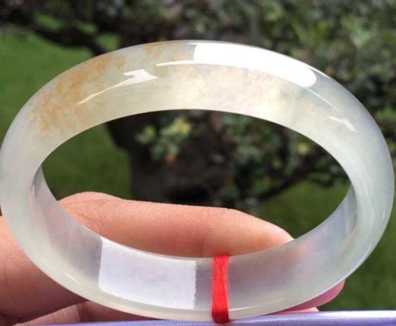 几百元的翡翠手镯是真的吗,几百块钱的手镯是真的吗-第6张图片-翡翠网 几百元的翡翠手镯是真的吗,几百块钱的手镯是真的吗-第6张图片-翡翠网