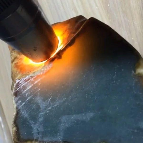 翡翠原石的价位翡翠原石交易技巧-第4张图片-翡翠网 翡翠原石的价位翡翠原石交易技巧-第4张图片-翡翠网