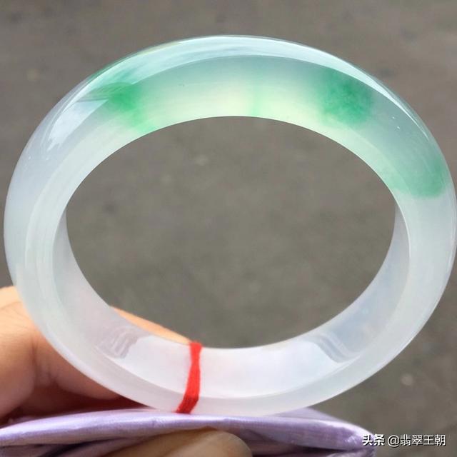 翡翠王朝图片及价格缅甸翡翠王朝-第6张图片-翡翠网 翡翠王朝图片及价格缅甸翡翠王朝-第6张图片-翡翠网