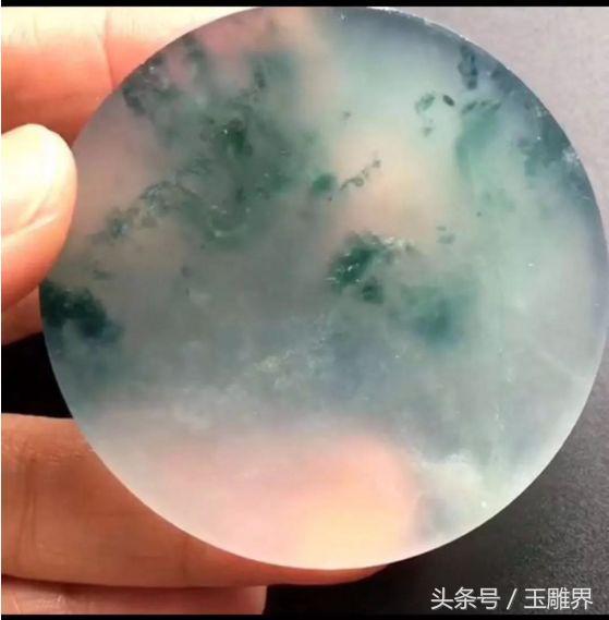 翡翠手镯芯网上买的翡翠手镯是真的吗-第1张图片-翡翠网 翡翠手镯芯网上买的翡翠手镯是真的吗-第1张图片-翡翠网