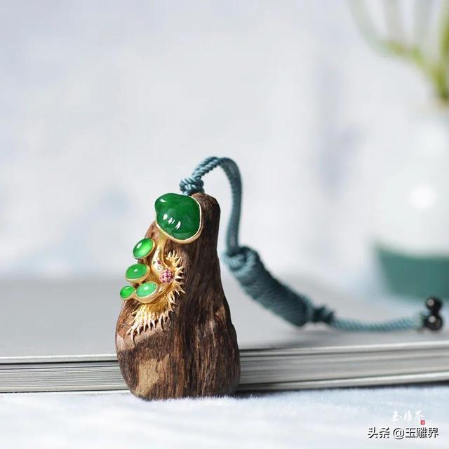 翡翠手镯送女同学有讲究吗翡翠有什么讲究-第5张图片-翡翠网 翡翠手镯送女同学有讲究吗翡翠有什么讲究-第5张图片-翡翠网