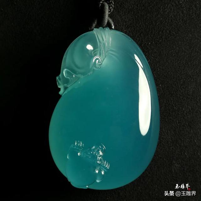 翡翠手镯送女同学有讲究吗翡翠有什么讲究-第8张图片-翡翠网 翡翠手镯送女同学有讲究吗翡翠有什么讲究-第8张图片-翡翠网