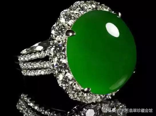 爱翡翠知识点爱翡翠的女人-第3张图片-翡翠网 爱翡翠知识点爱翡翠的女人-第3张图片-翡翠网