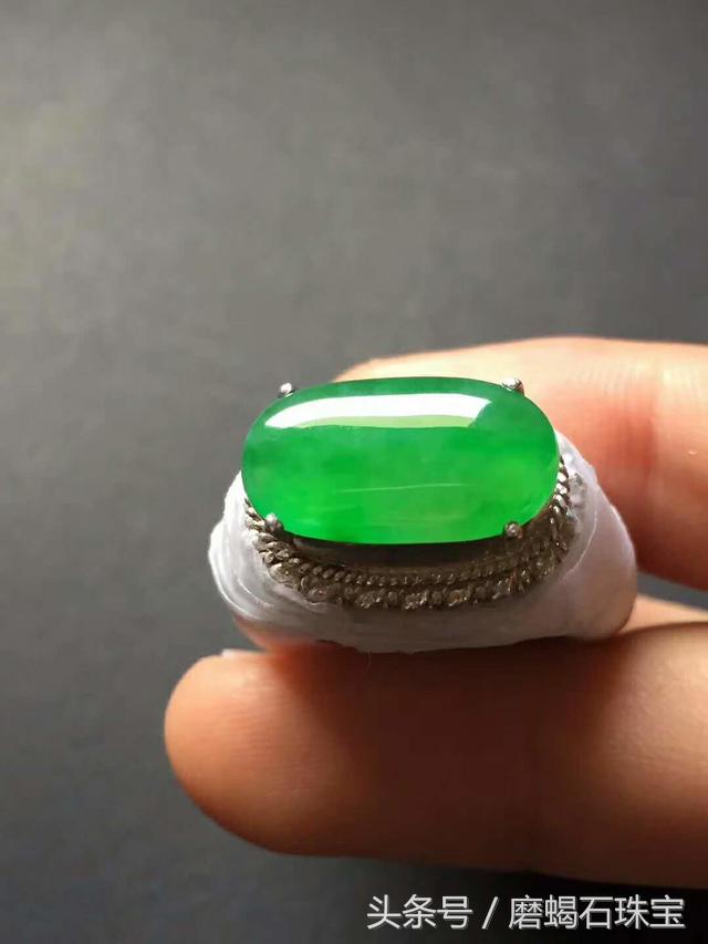 冰晴翡翠价格高吗玉价格高还是翡翠价格高-第6张图片-翡翠网 冰晴翡翠价格高吗玉价格高还是翡翠价格高-第6张图片-翡翠网