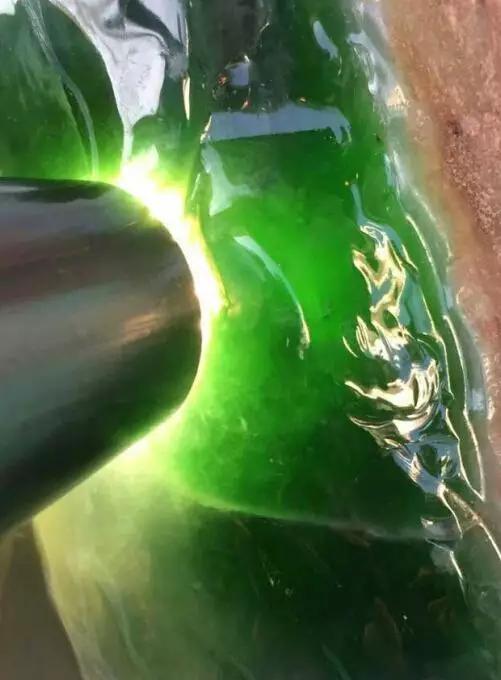 翡翠原石价格兰州帝王绿翡翠原石-第12张图片-翡翠网 翡翠原石价格兰州帝王绿翡翠原石-第12张图片-翡翠网