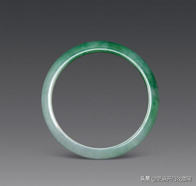 翡翠手镯PZ,翡翠手镯的描述-第5张图片-翡翠网 翡翠手镯PZ,翡翠手镯的描述-第5张图片-翡翠网