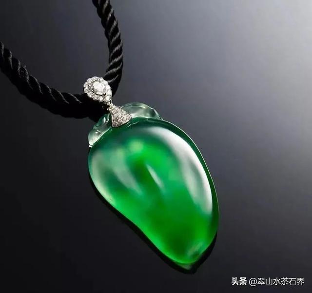 玻璃种翡翠知识讲解翡翠必要知识-第5张图片-翡翠网 玻璃种翡翠知识讲解翡翠必要知识-第5张图片-翡翠网