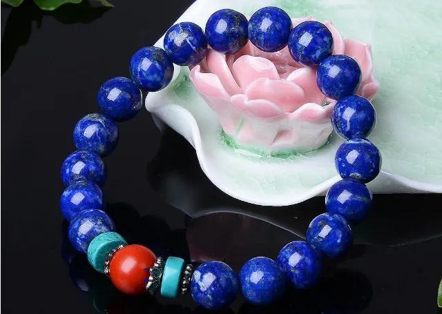 淡绿翡翠手镯价格,青金石翡翠价格-第4张图片-翡翠网 淡绿翡翠手镯价格,青金石翡翠价格-第4张图片-翡翠网