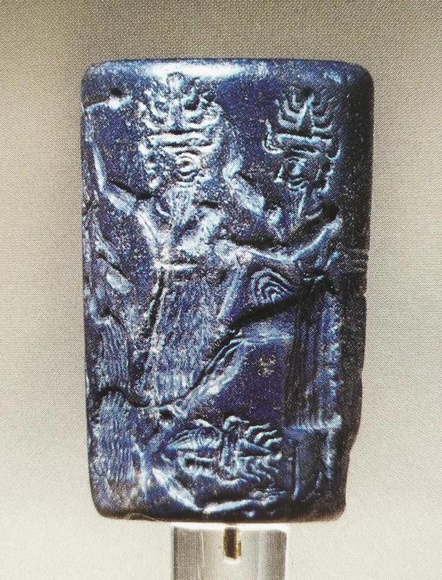 淡绿翡翠手镯价格,青金石翡翠价格-第5张图片-翡翠网 淡绿翡翠手镯价格,青金石翡翠价格-第5张图片-翡翠网