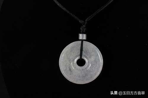 乳白色不透明的玉手镯,不透明翡翠手镯好不好-第3张图片-翡翠网 乳白色不透明的玉手镯,不透明翡翠手镯好不好-第3张图片-翡翠网