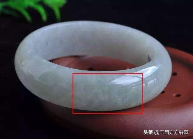 乳白色不透明的玉手镯,不透明翡翠手镯好不好-第5张图片-翡翠网