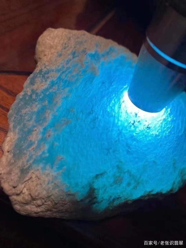 翡翠买手基础知识,翡翠的知识大全-第2张图片-翡翠网 翡翠买手基础知识,翡翠的知识大全-第2张图片-翡翠网