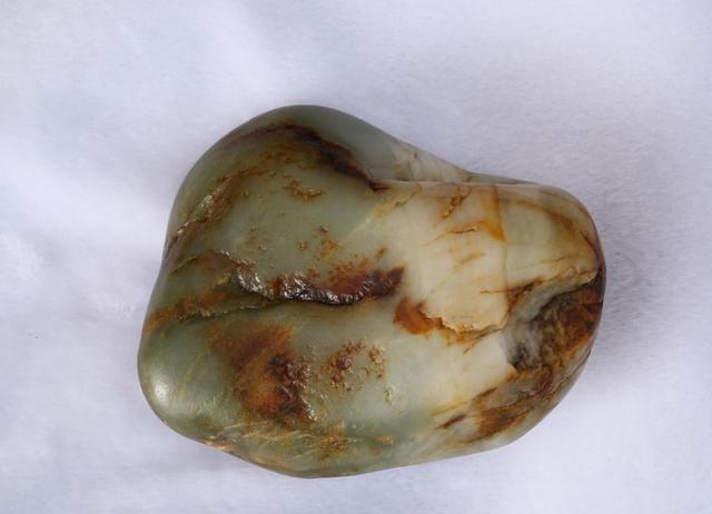 翡翠原石代卖洛阳市有翡翠原石卖吗-第4张图片-翡翠网 翡翠原石代卖洛阳市有翡翠原石卖吗-第4张图片-翡翠网