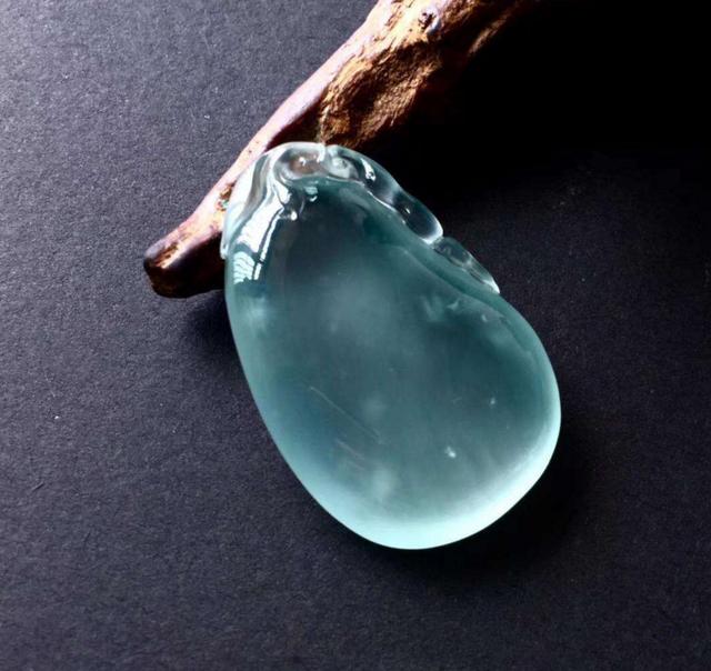 不透明的玉有价值吗翡翠手镯无色不透明-第17张图片-翡翠网 不透明的玉有价值吗翡翠手镯无色不透明-第17张图片-翡翠网