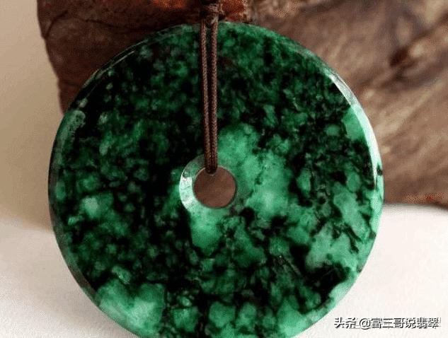 飘花翡翠手镯,翡翠知识飘花-第2张图片-翡翠网 飘花翡翠手镯,翡翠知识飘花-第2张图片-翡翠网