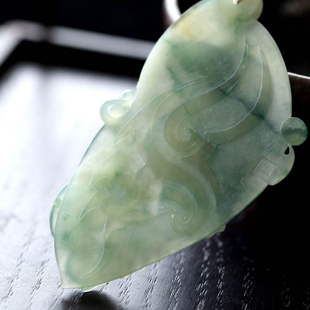 冰种玉佛一般什么价位,高冰种翡翠价格表-第1张图片-翡翠网 冰种玉佛一般什么价位,高冰种翡翠价格表-第1张图片-翡翠网