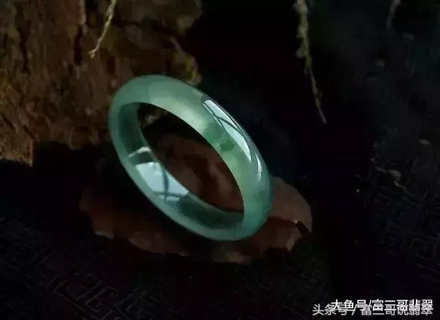 翡翠a货价格多少一克,评估翡翠的价格-第4张图片-翡翠网