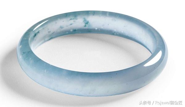 豆种满绿翡翠手镯翡翠种手镯-第3张图片-翡翠网 豆种满绿翡翠手镯翡翠种手镯-第3张图片-翡翠网