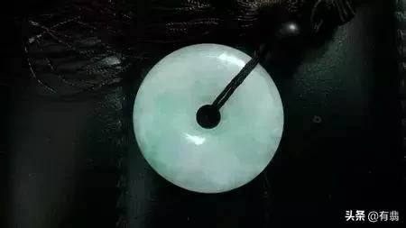 翡翠原石技巧,母亲节的翡翠知识-第2张图片-翡翠网 翡翠原石技巧,母亲节的翡翠知识-第2张图片-翡翠网