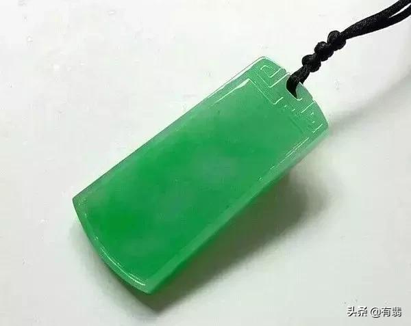 翡翠原石技巧,母亲节的翡翠知识-第3张图片-翡翠网 翡翠原石技巧,母亲节的翡翠知识-第3张图片-翡翠网