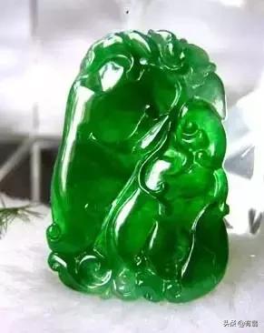 翡翠原石技巧,母亲节的翡翠知识-第7张图片-翡翠网 翡翠原石技巧,母亲节的翡翠知识-第7张图片-翡翠网