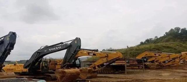 帕敢翡翠价格走势,翡翠近二十年价格走势-第3张图片-翡翠网 帕敢翡翠价格走势,翡翠近二十年价格走势-第3张图片-翡翠网