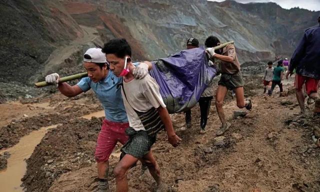 帕敢翡翠价格走势,翡翠近二十年价格走势-第5张图片-翡翠网 帕敢翡翠价格走势,翡翠近二十年价格走势-第5张图片-翡翠网