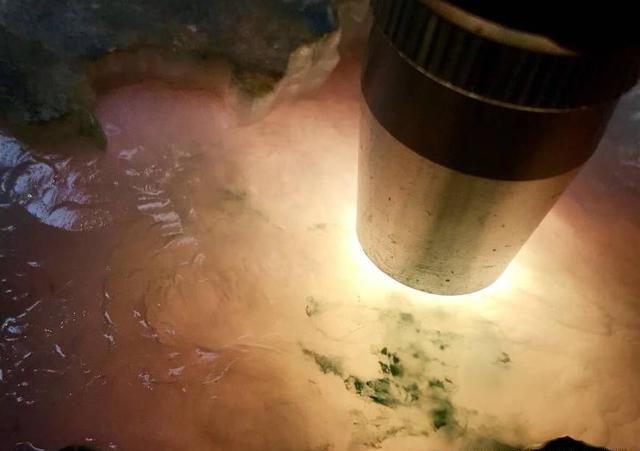 飘花翡翠手镯小视频,翡翠飘花值钱吗-第4张图片-翡翠网 飘花翡翠手镯小视频,翡翠飘花值钱吗-第4张图片-翡翠网