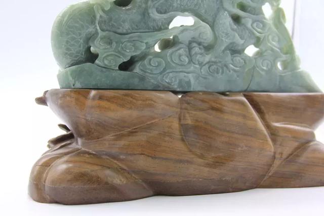 糯种翡翠摆件价格糯种翡翠手镯-第4张图片-翡翠网 糯种翡翠摆件价格糯种翡翠手镯-第4张图片-翡翠网