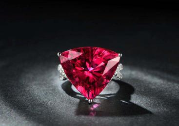 琥珀翡翠姐妹比岛仙翡翠百科知识-第4张图片-翡翠网 琥珀翡翠姐妹比岛仙翡翠百科知识-第4张图片-翡翠网