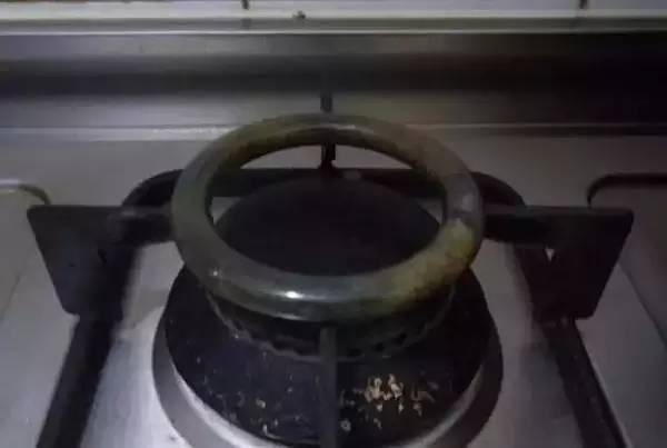 海象翡翠知识偶像海象海狮海豹的区别-第2张图片-翡翠网 海象翡翠知识偶像海象海狮海豹的区别-第2张图片-翡翠网